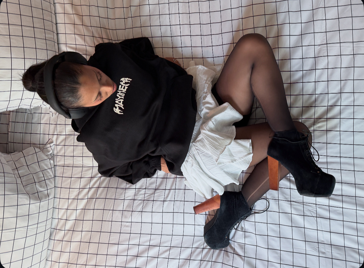 Weekday – visuel Shannel Orange